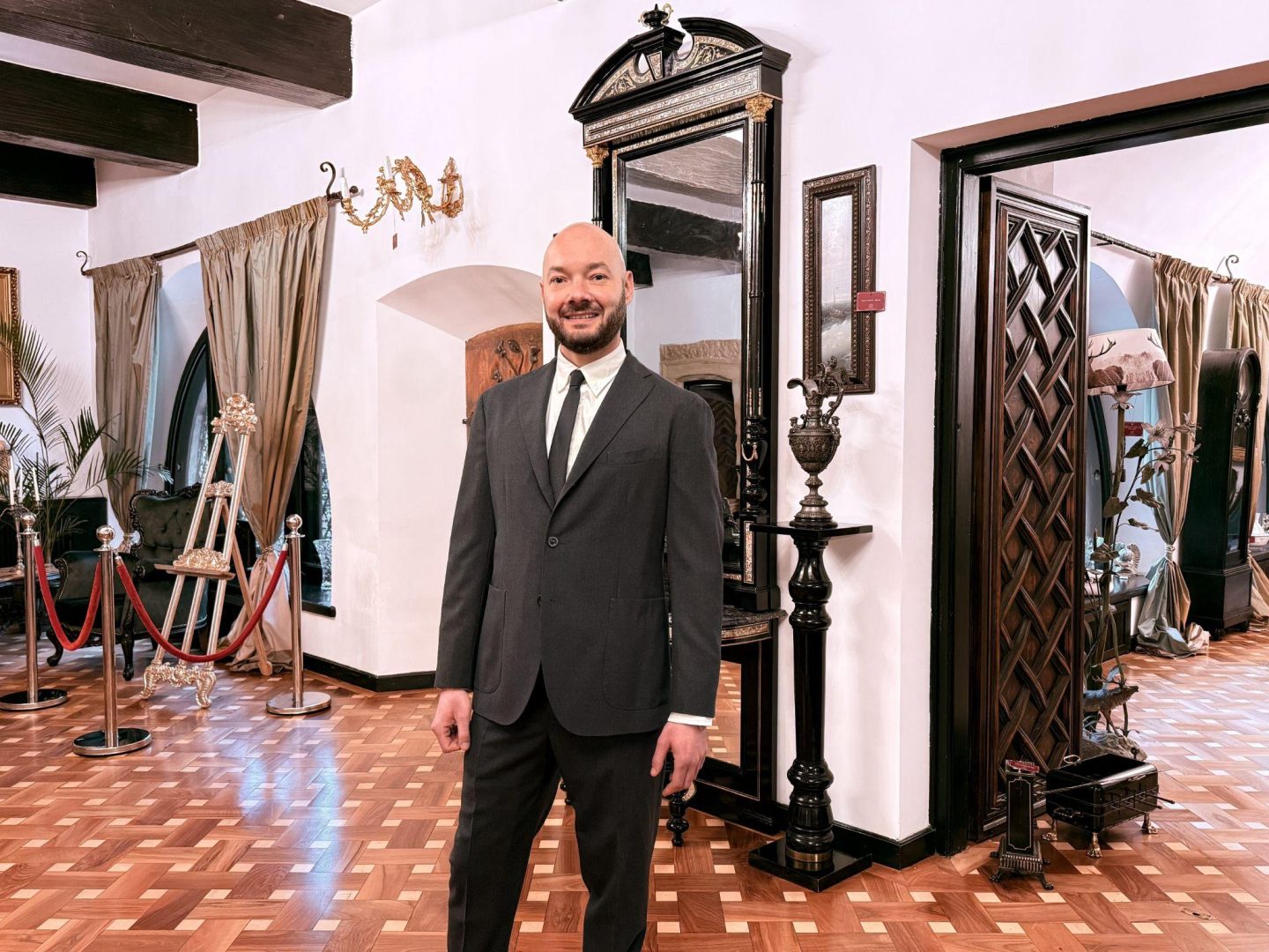 Vrei să știi cine te urmărește online? Protecția datelor cu caracter personal, explicată de avocatul Vladimir Naciu